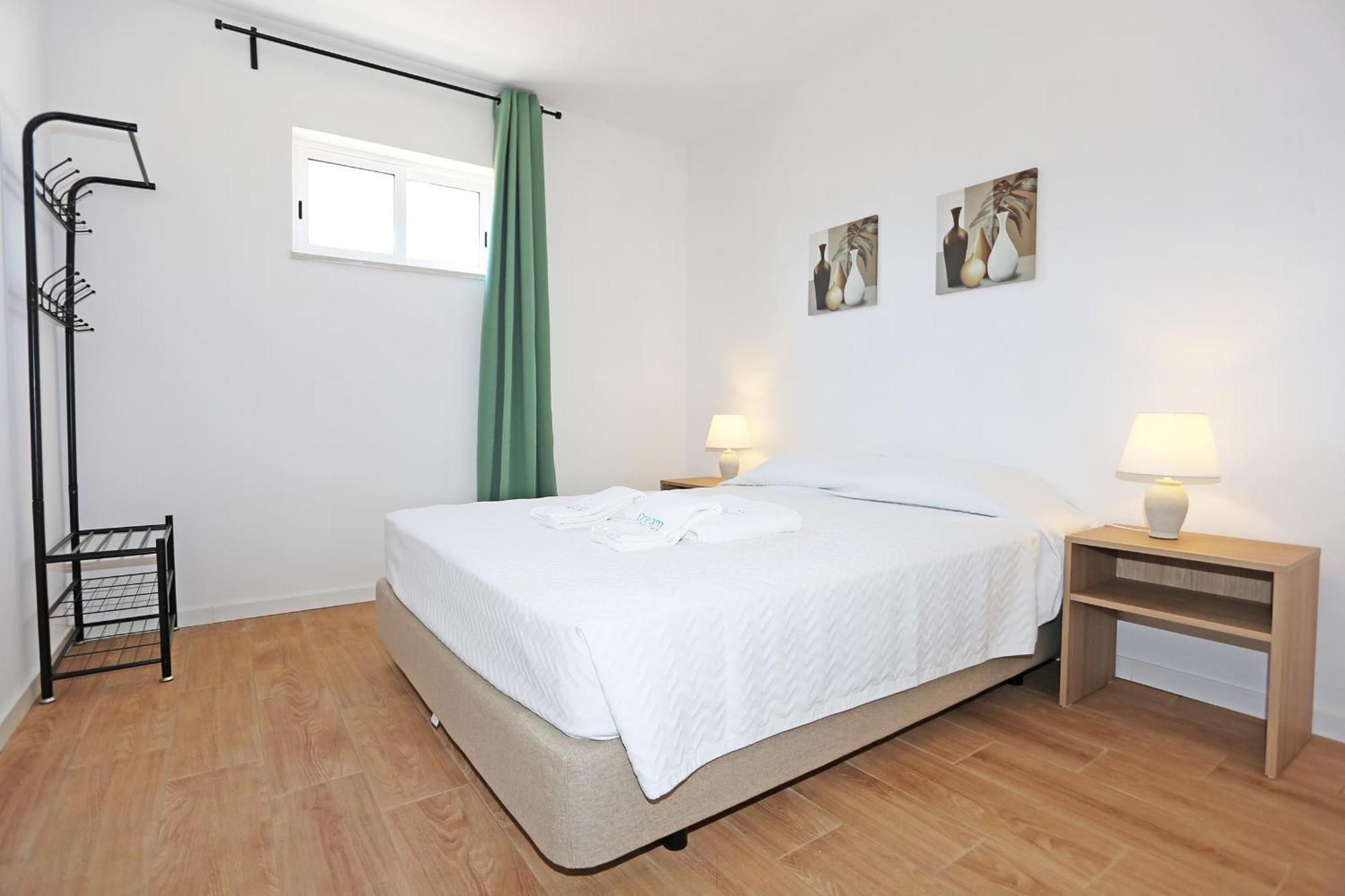 Apartamento Quinta Da Ponte Odiáxere Habitación foto